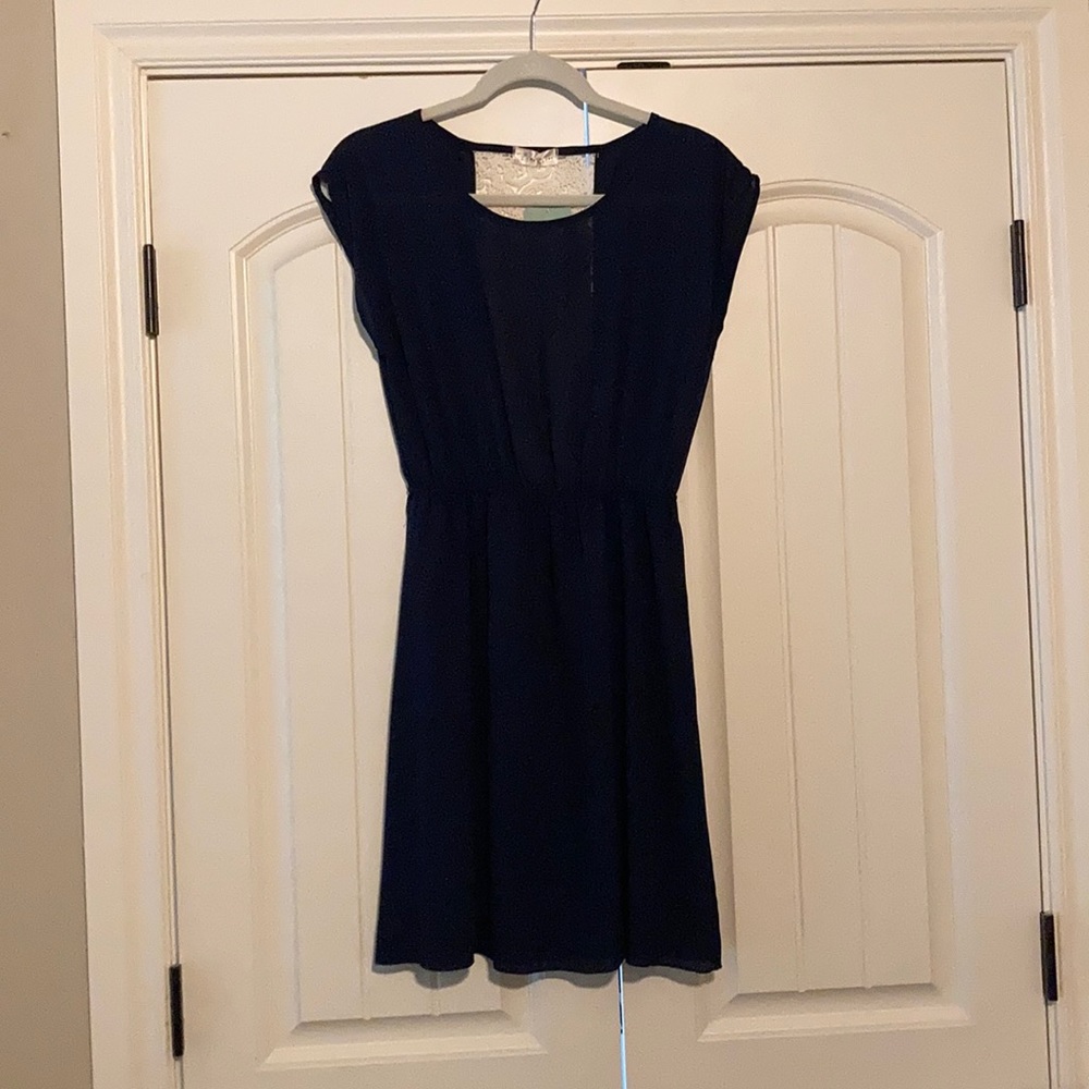 Race for Lace Dress by tea n rose